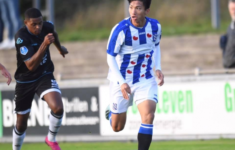 Văn Hậu tiếp tục có mặt trong danh sách đăng ký của Heerenveen?