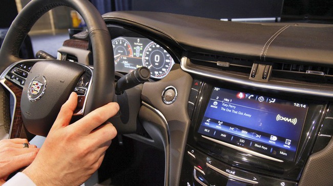 5 tính năng tiện ích trên ô tô 'tài mới' thường lãng quên