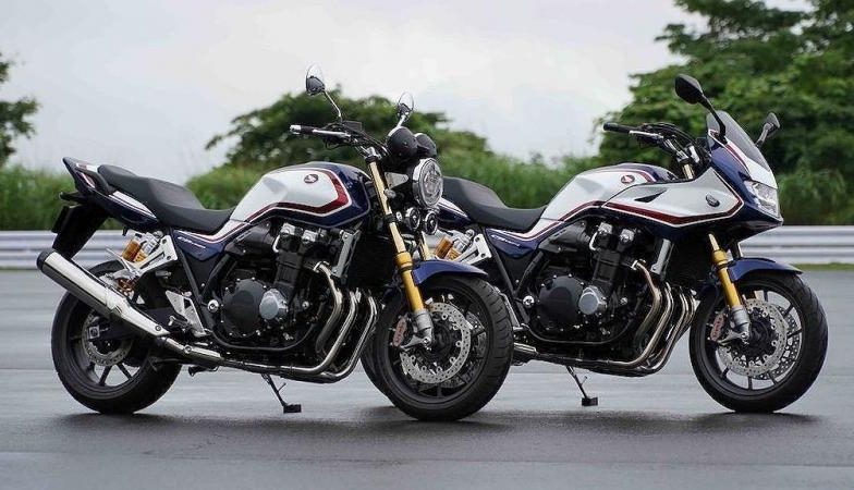 Điểm danh loạt moto siêu hot vừa ra mắt trong tháng 8