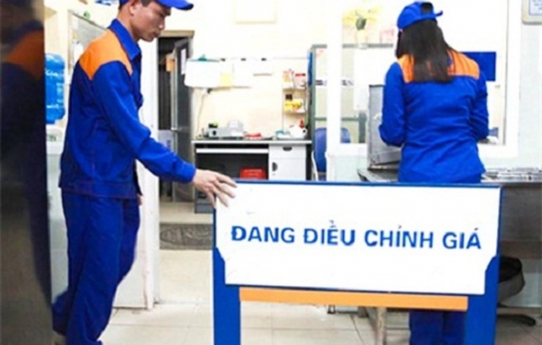 Từ ngày 6/12: Giá xăng dầu giảm mạnh 
