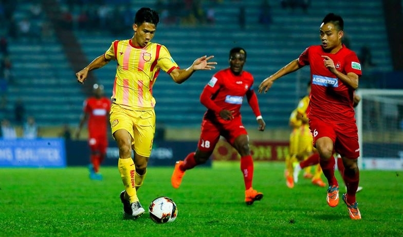 Trọng tài FIFA làm nhiệm vụ ở trận đấu 'chung kết ngược'