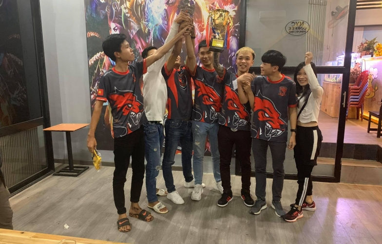 Môc.Ccasa: “Hãy thận trọng khi chơi game với chúng tôi”