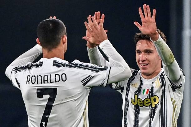 Song sát lập công, Juventus thoát thua ngoạn mục trên sân nhà