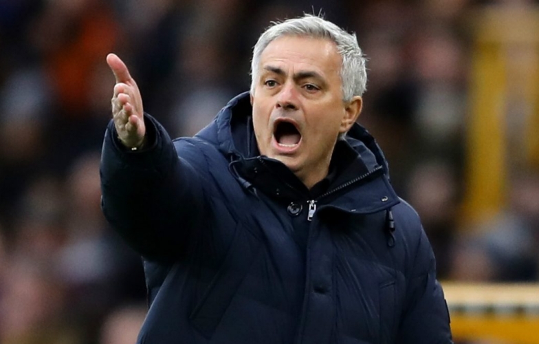 Mourinho cho rằng mình không được đối xử công bằng