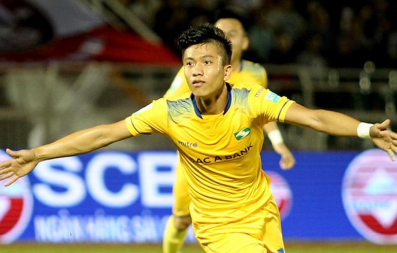 Văn Đức nhận tin vui trước ngày V-League trở lại thi đấu