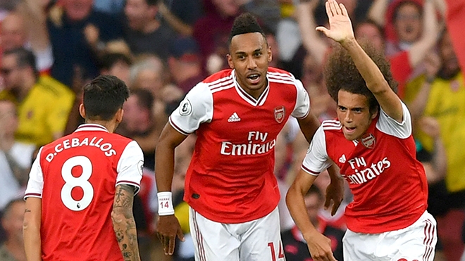 Arsenal gặp bất lợi lớn trước Frankfurt