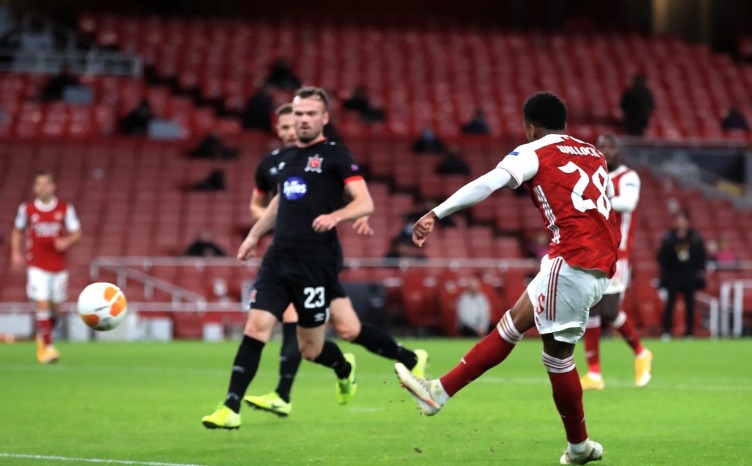 Nhận định Dundalk vs Arsenal: Khôn chợ dại nhà