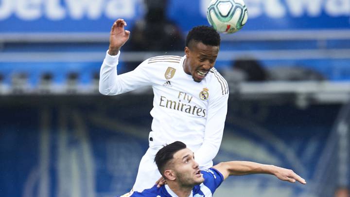 Hai hậu vệ Bayern và Real sắp đổi chỗ cho nhau