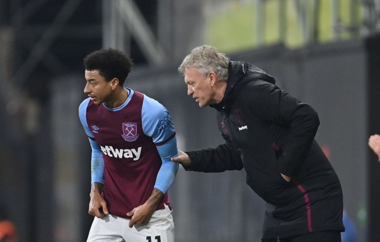 Lingard ghi bàn nhờ làm trái ý HLV Moyes