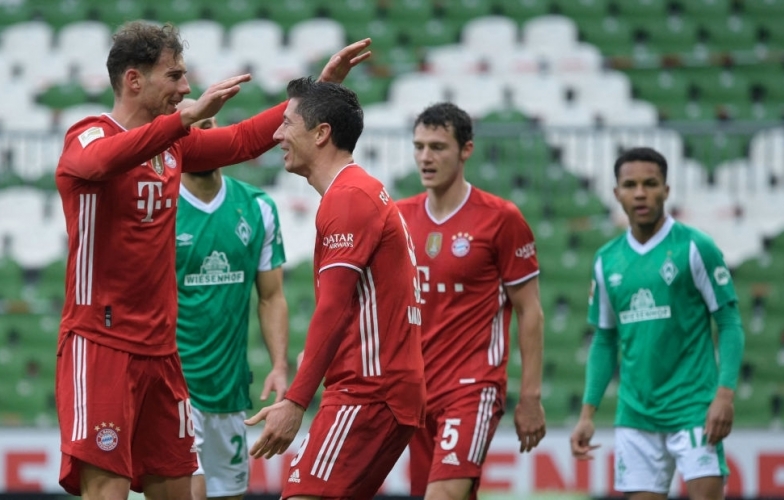 Bayern thắng dễ trên sân khách
