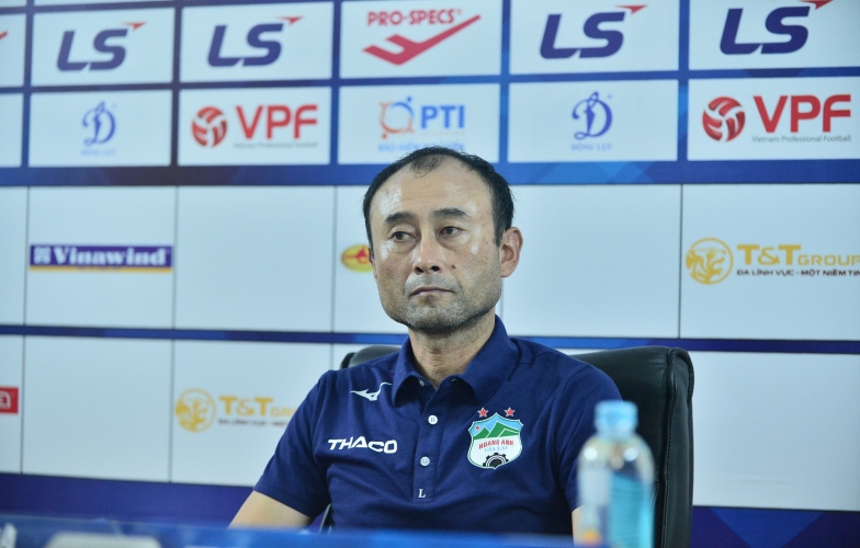 Chuyên gia Việt: 'HAGL nên sa thải HLV Lee Tae Hoon'