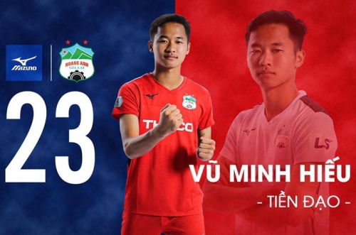 VIDEO: Tài năng trẻ sáng giá nhất HAGL nói về 'lần đầu làm chuyện ấy'