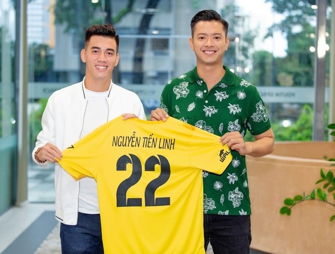 Bình Dương phản ứng gay gắt với Tiến Linh và FC Nghệ Sĩ