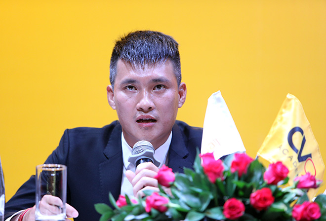 Công Vinh muốn mua lại một CLB V.League?