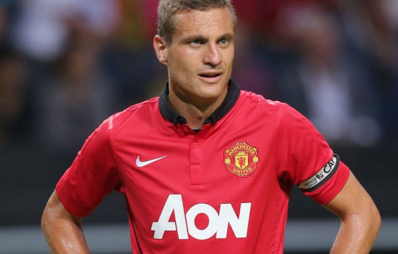 'Cậu ấy sẽ là Vidic mới của MU'