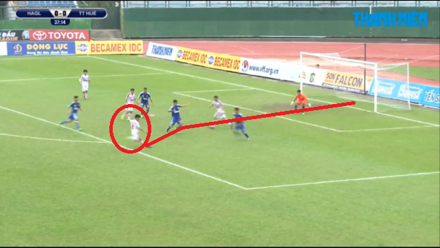 Trận U21 HAGL diễn biến bất ngờ với 2 bàn thắng trong 2 phút