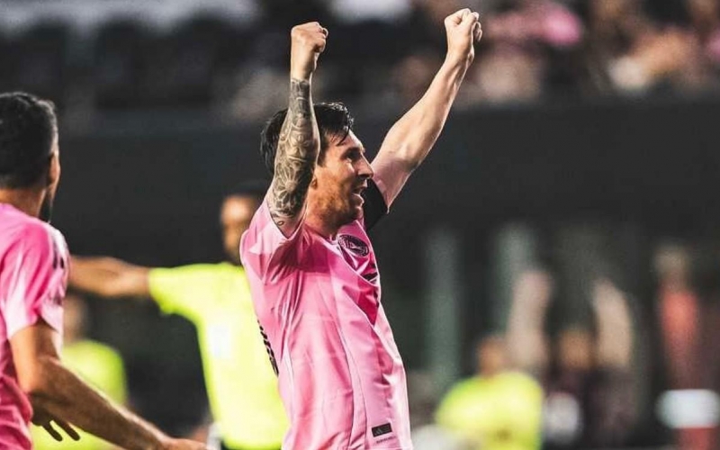 Messi và Suarez tỏa sáng, Inter Miami dễ dàng đè bẹp Montreal trên sân nhà