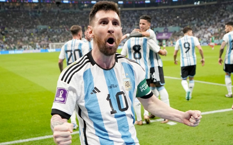 ĐT Argentina gây sốc: Messi tái xuất, Enzo Fernandez bị loại