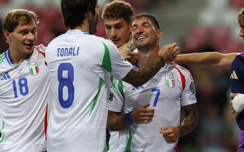 Italia hạ Israel phút cuối, thắp lại hy vọng dự World Cup 2026