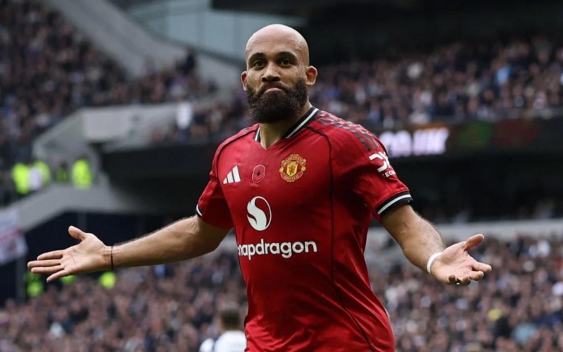 Trực tiếp Tottenham 0-1 MU: Mbeumo mở tỷ số