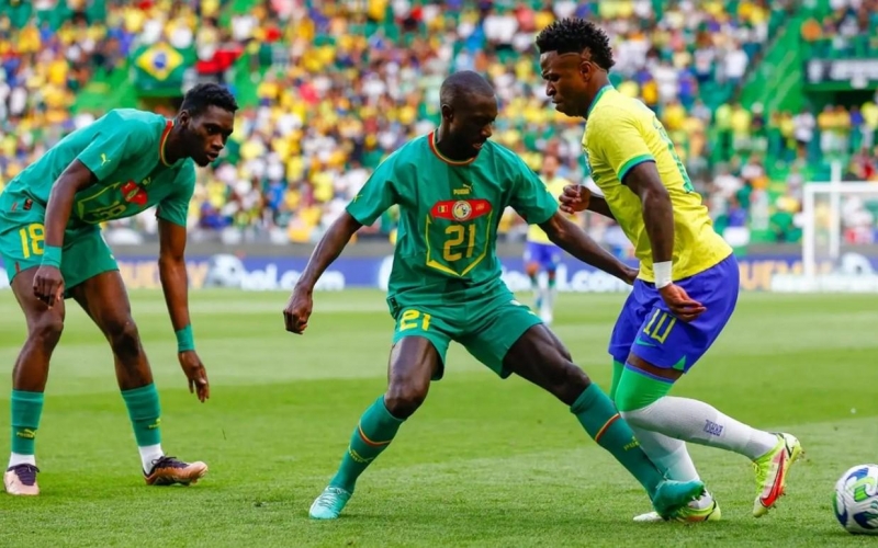 Trực tiếp Brazil 0-0 Senegal: Brazil tấn công kịch liệt