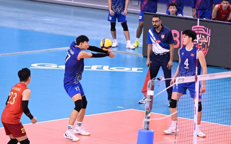 Bóng chuyền Việt Nam thắng trận đầu tiên tại SEA V.League 2025