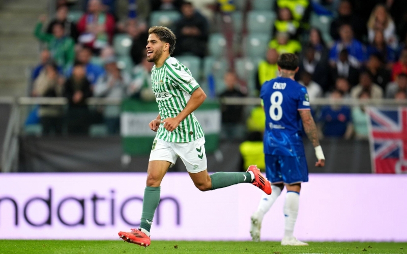 Trực tiếp Chelsea 2-1 Real Betis: Gió đã đổi chiều