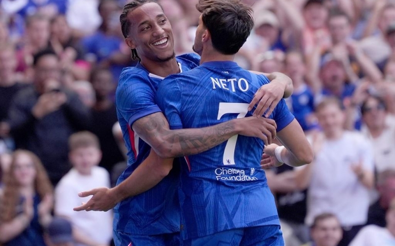 Chelsea tạo 'bữa tiệc' bàn thắng trước AC Milan