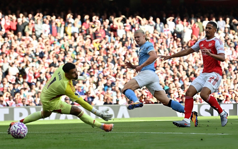 Trực tiếp Arsenal 0-1 Man City: Haaland mở điểm