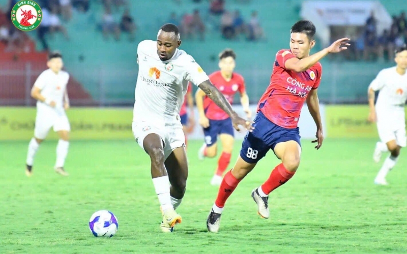 Chơi thiếu người, CAHN vẫn thắng cực đậm Bình Định