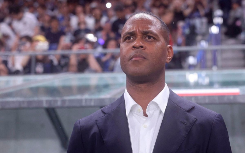 HLV Kluivert thất vọng tột cùng khi thua Nhật Bản đến 0-6