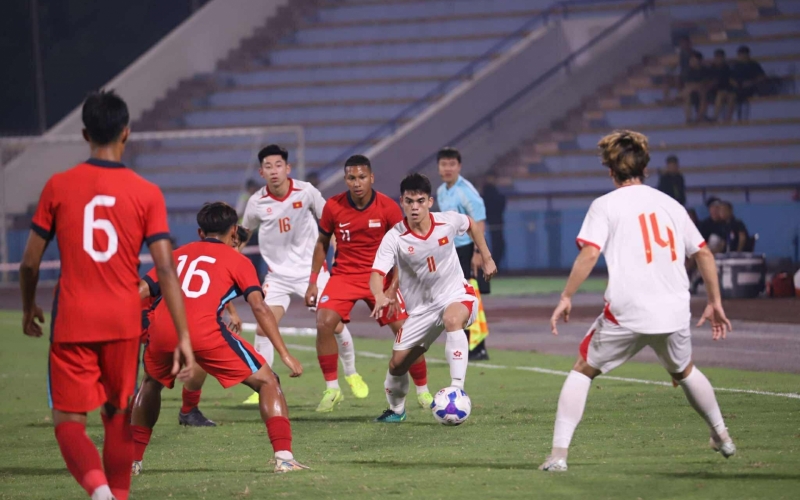 Trực tiếp U23 Việt Nam 0-0 U23 Singapore: Dồn lên tấn công