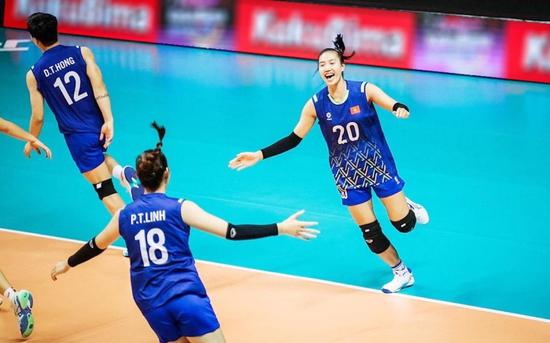ĐỊA CHẤN: Bóng chuyền Việt Nam đánh bại cựu Á quân U21 thế giới