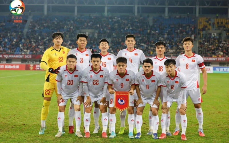 Chưa đá phút nào, U22 Việt Nam đã nhỉnh hơn Uzbekistan ở 1 thống kê