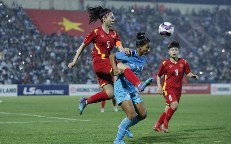Trực tiếp U20 nữ Việt Nam 1-0 U20 nữ Singapore: Bàn mở điểm