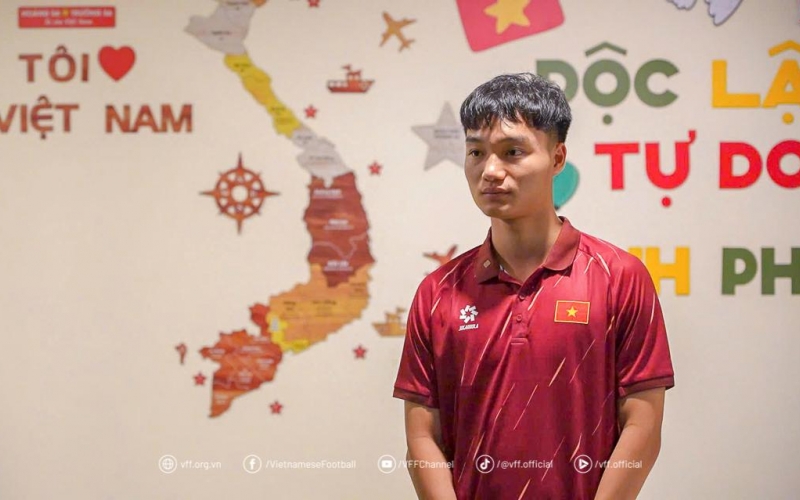 Tiền vệ U23 Việt Nam chính thức đi vào lịch sử