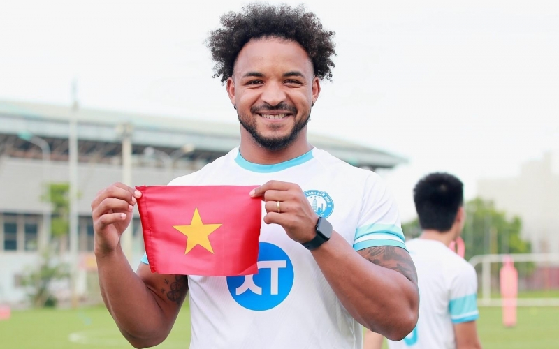 CHÍNH THỨC: Xuân Son tái xuất trong màu áo CLB Nam Định