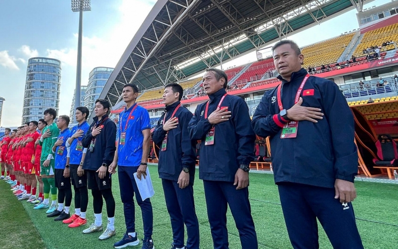 HLV U22 Việt Nam vẫn hài lòng dù thua tối thiểu Uzbekistan