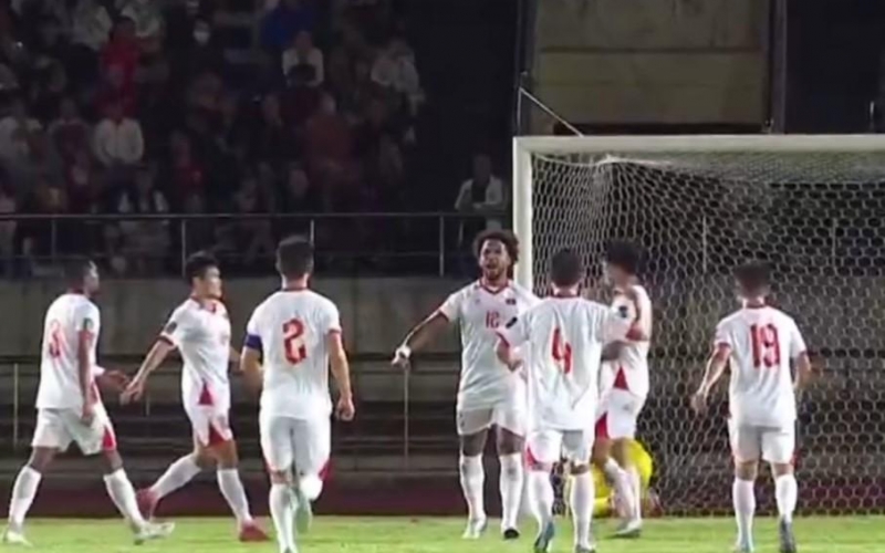 CĐV Lào thốt lên 1 điều khi thua Việt Nam