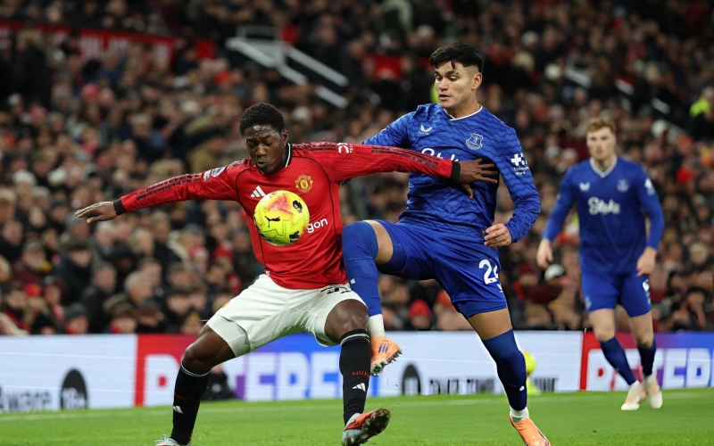 Hơn người cả trận, MU vẫn thua sốc trước Everton