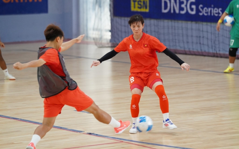 Tuyển futsal nữ Việt Nam có lực lượng mạnh nhất trước SEA Games