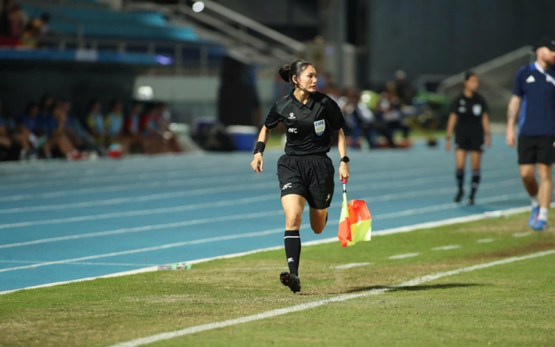 Trọng tài cướp bàn thắng của Việt Nam có phản ứng bất ngờ trên MXH