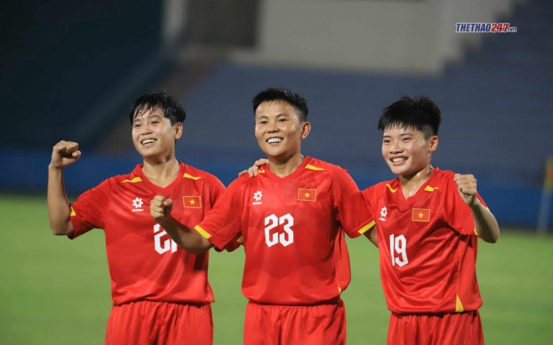 ĐT nữ Việt Nam thắng đậm 7-0 ở giải châu Á