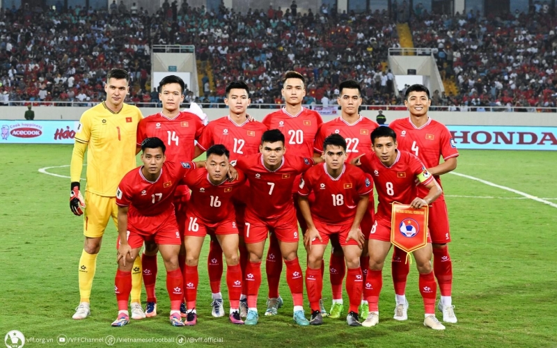 HLV Kim Sang Sik vắng mặt, hàng loạt tân binh được gọi lên ĐT Việt Nam