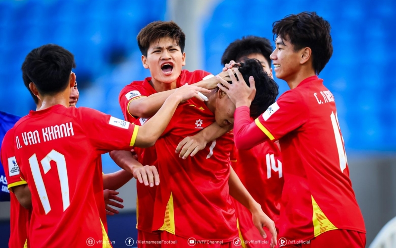 HLV Nhật Bản gọi 32 cầu thủ U18 Việt Nam dự giải đấu hàng đầu châu Á