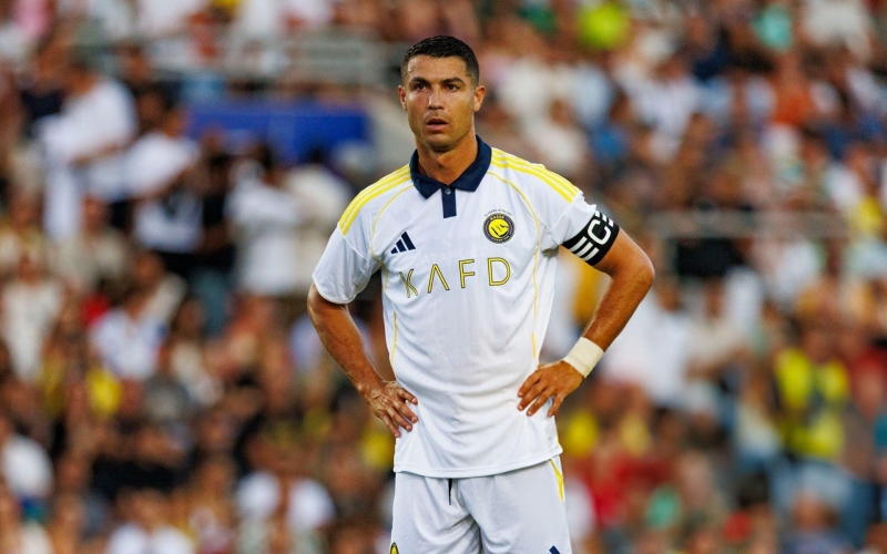 Ronaldo lập cú đúp, Al Nassr vẫn để thua đội hạng 2 Tây Ban Nha