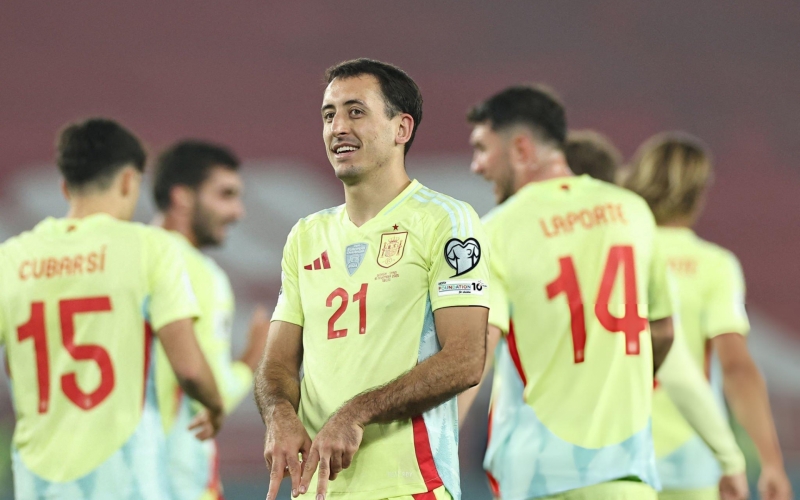 Hạ đẹp Georgia, Tây Ban Nha gần như đi World Cup 2026