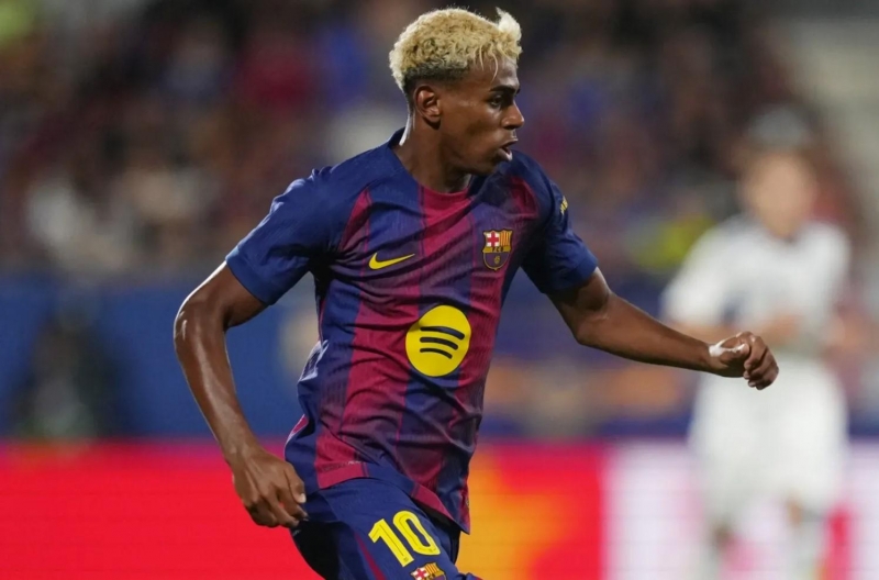 Yamal thừa nhận sự thật đáng buồn sau trận hoà của Barca