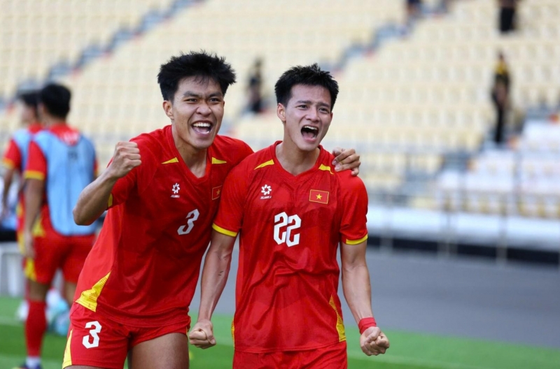 VTV2, VTV5 trực tiếp bóng đá hôm nay 18/12/2025