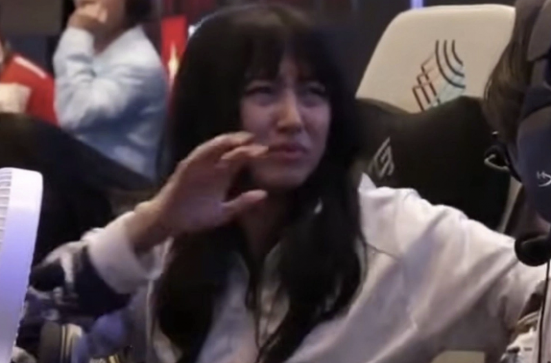 Hơn cả ảo thuật, VĐV Liên Quân Mobile Thái Lan gian lận trước mặt trọng tài